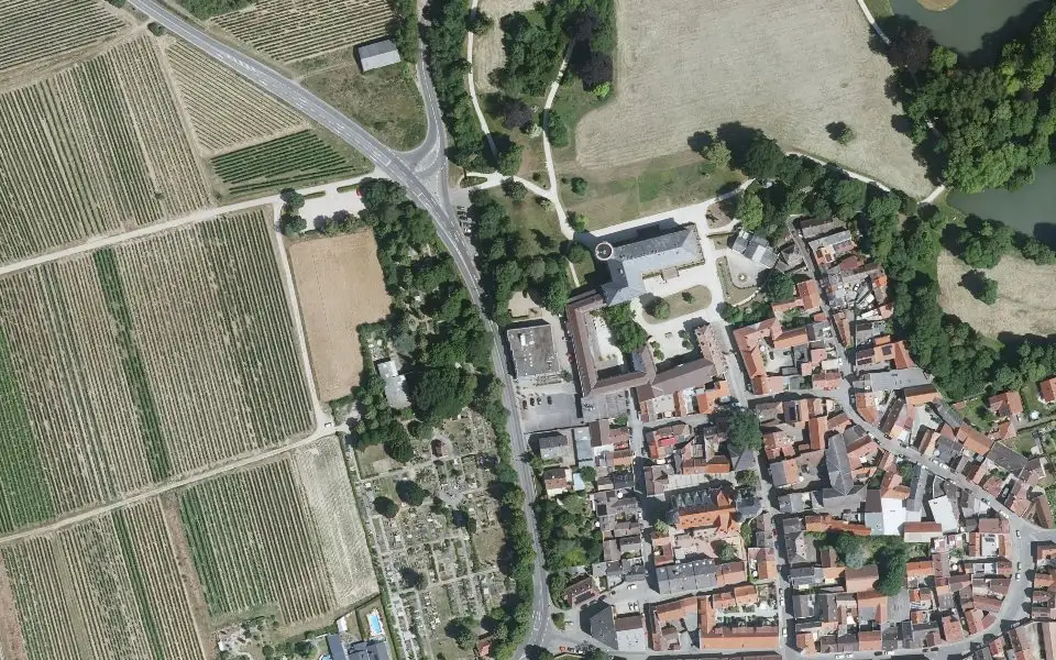 Luftbild der Umgebung von Am Schlosspark in Worms