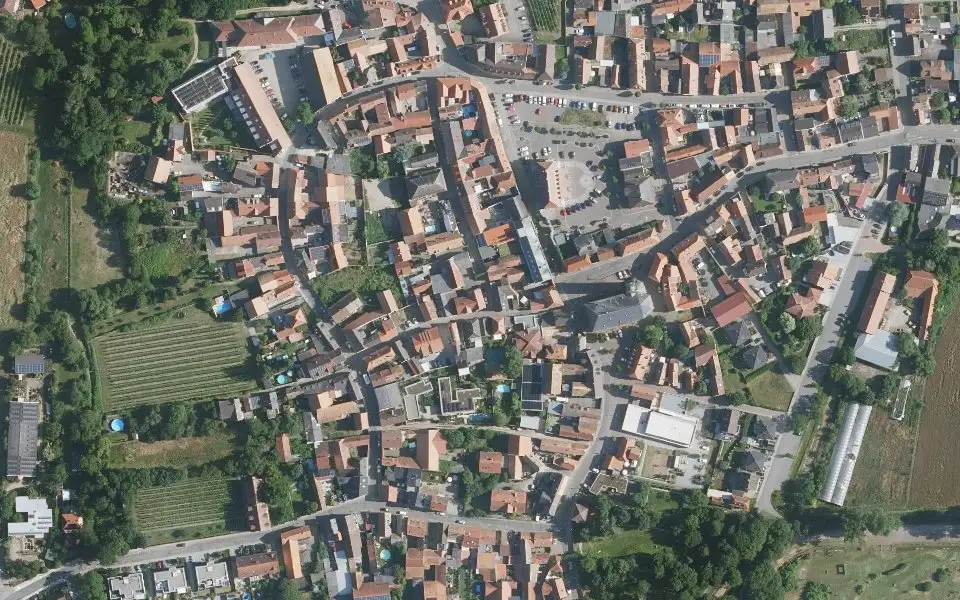 Luftbild der Umgebung von Eugen Metzger u. Sohn in Dirmstein