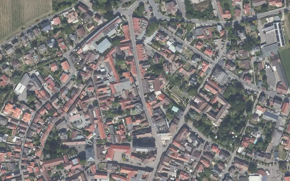 Luftbild der Umgebung von Siben's Vinothek in Deidesheim