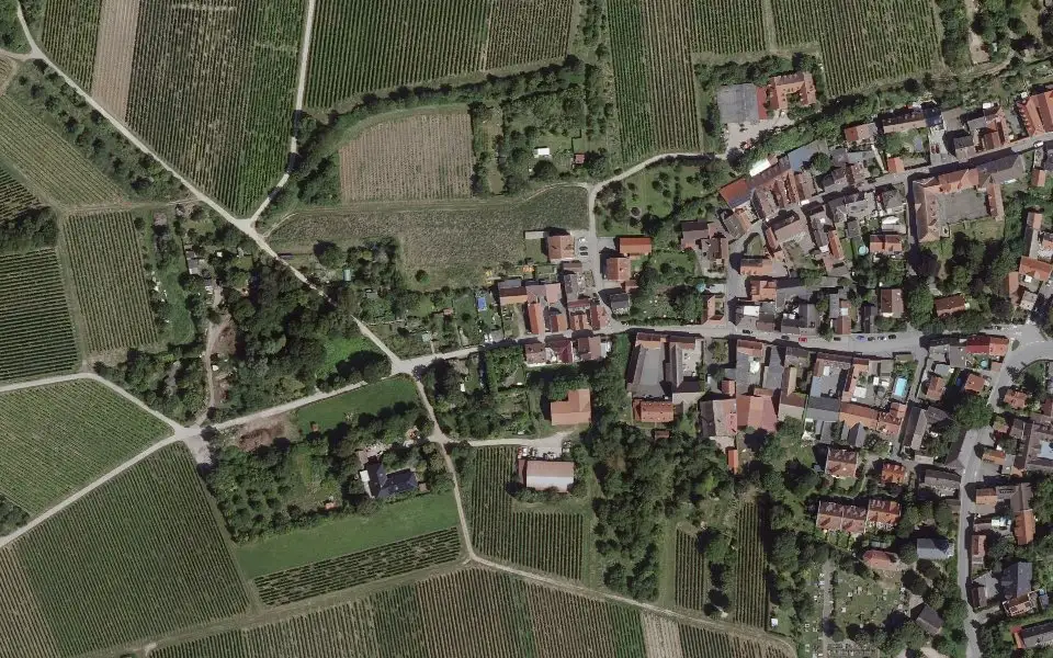 Luftbild mit der Einzellage Schloßberg