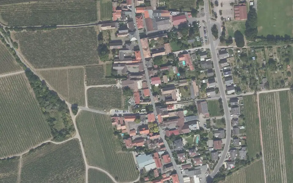 Luftbild der Umgebung von Weingut Heinrich Spindler in Forst an der Weinstraße
