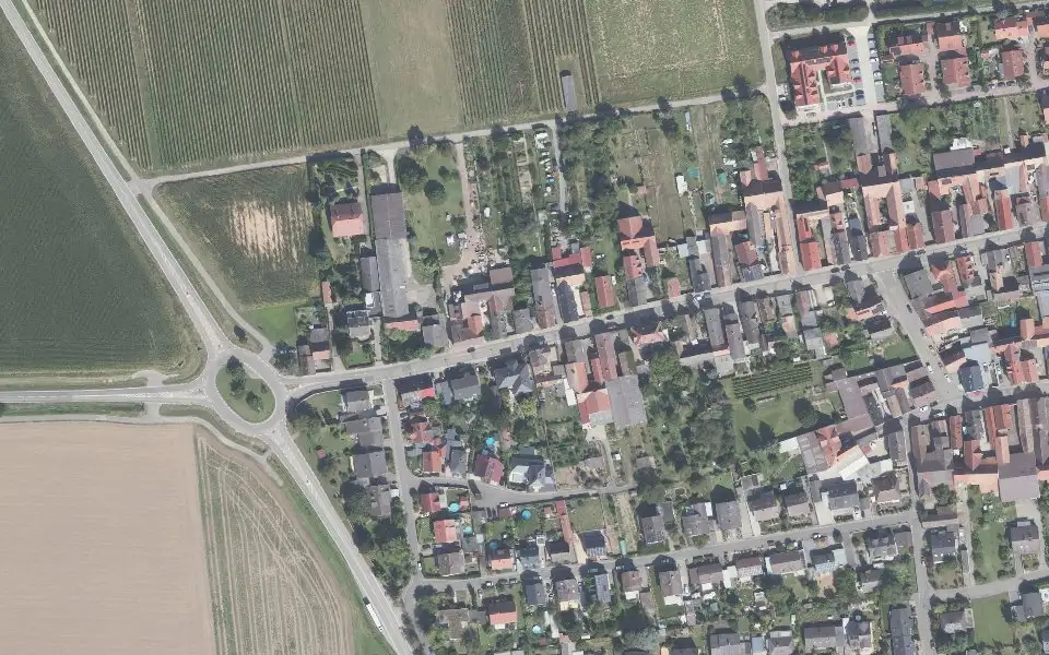 Luftbild der Umgebung von Weingut Schüßler in Altdorf