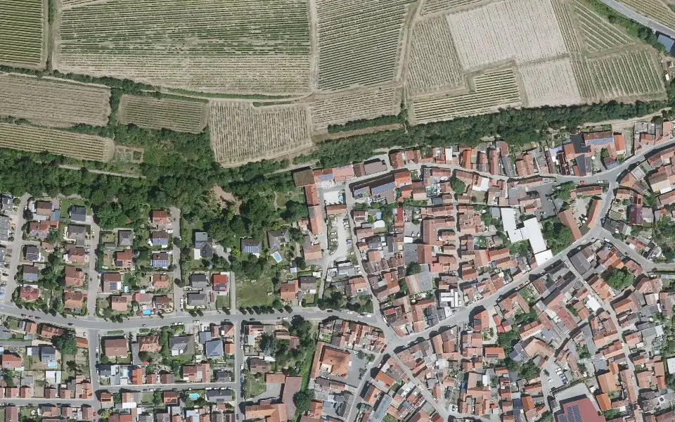 Luftbild der Umgebung von Weingut Steinmühle in Osthofen
